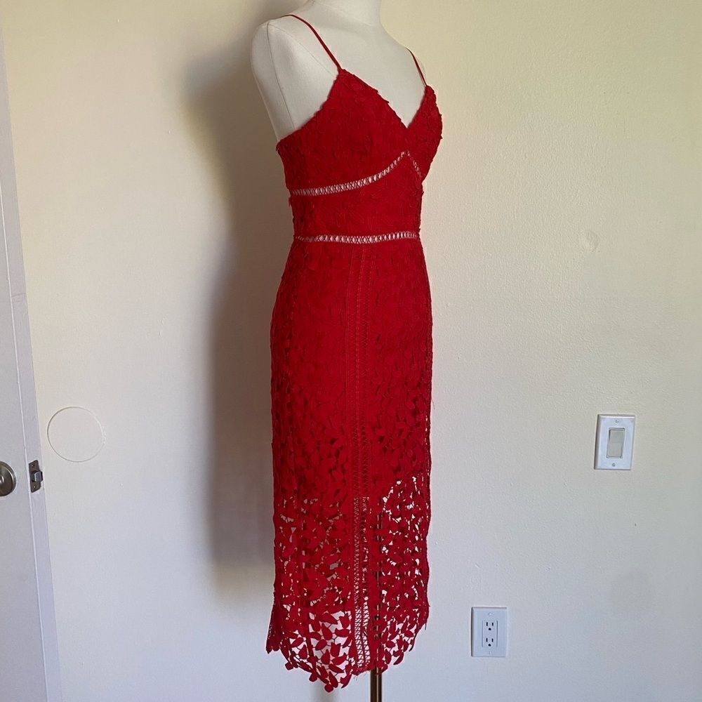 Bardot Red Roxy Leaf Lace Dress Size 4 - Picture 4 of 16